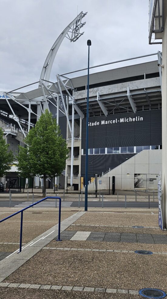 Extérieur du stade Marcel-Michelin, antre emblématique de l’ASM Clermont Auvergne, à Clermont-Ferrand.